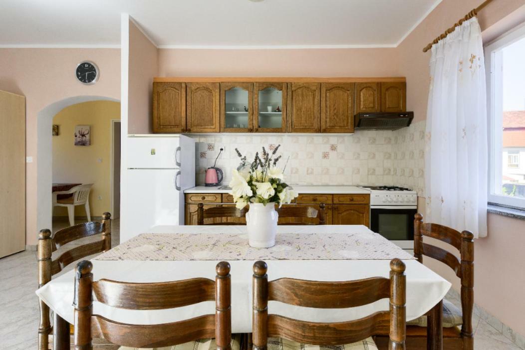 Apartment Marija Kali Buitenkant foto